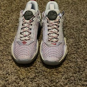 Nike cosmic unity multi-color